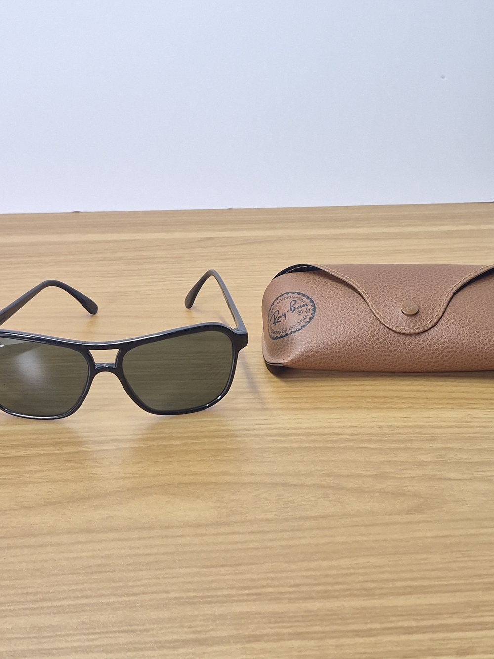 ​Vintage B&L Ray-Ban CATS Aviator Sunglasses Black France